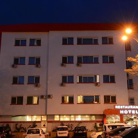 Hotel Select Tulça Dış mekan fotoğraf